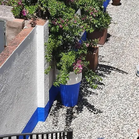 Casa Con Sierra Y Con Portugal *